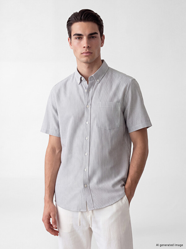 LCWAIKIKI Classic Standard Fit Striped Oxford Men's Shirt