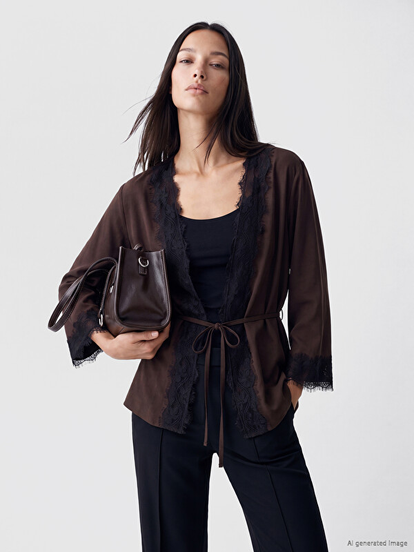 LCW STUDIO Dantel Detaylı Modal Karışımlı Kadın Kimono