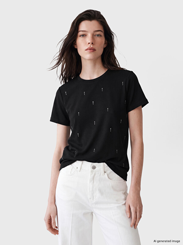LCW Comfort Taşlı Soft Touch Kadın Tişört