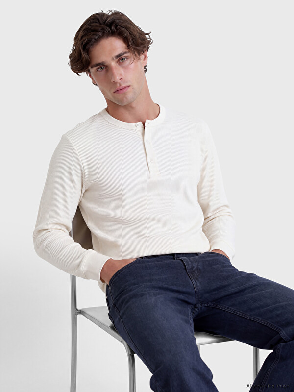 LCW Vision Henley Yaka Erkek Tişört