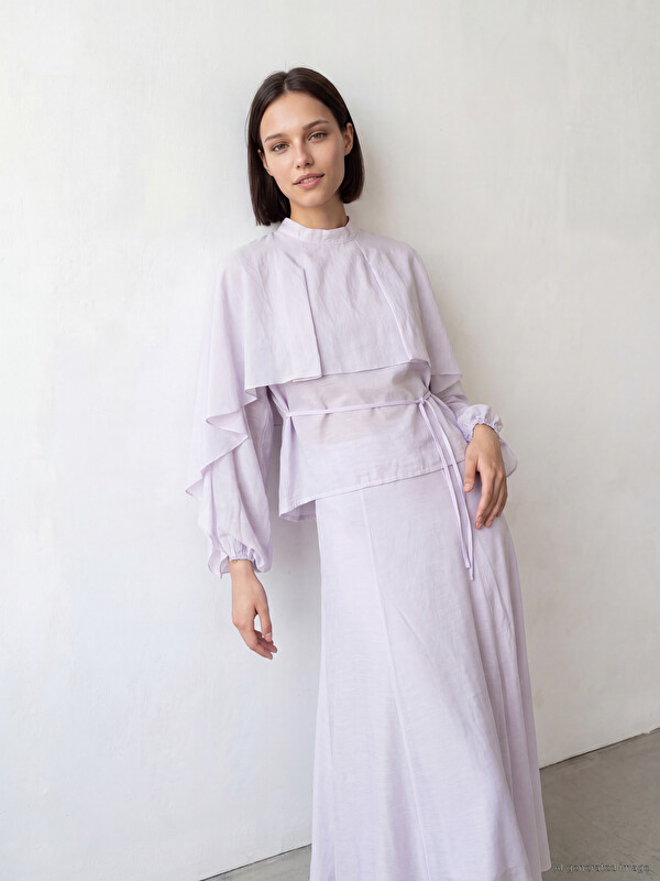 LCW Comfort Dik Yaka Kuşaklı Pelerin Bluz