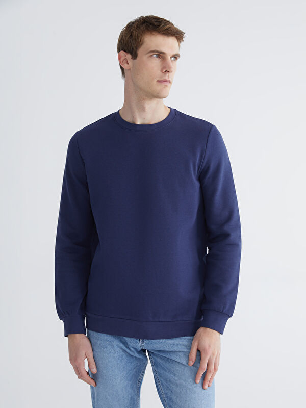 LCWAIKIKI Classic Crew Neck Men's Thick Sweatshirt
