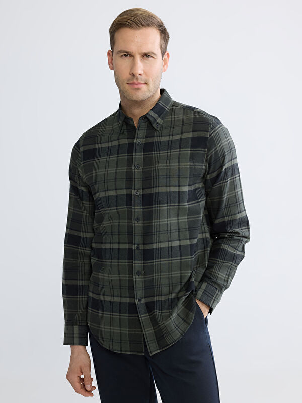 LCWAIKIKI Classic Regular Fit Ekose Gabardin Erkek Gömlek