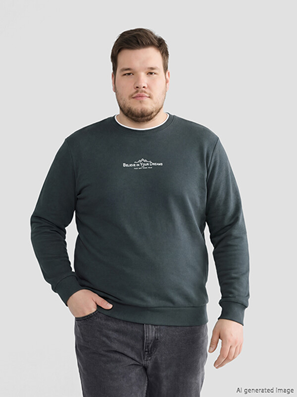 LCWAIKIKI Classic Bisiklet Yaka Baskılı Erkek Sweatshirt