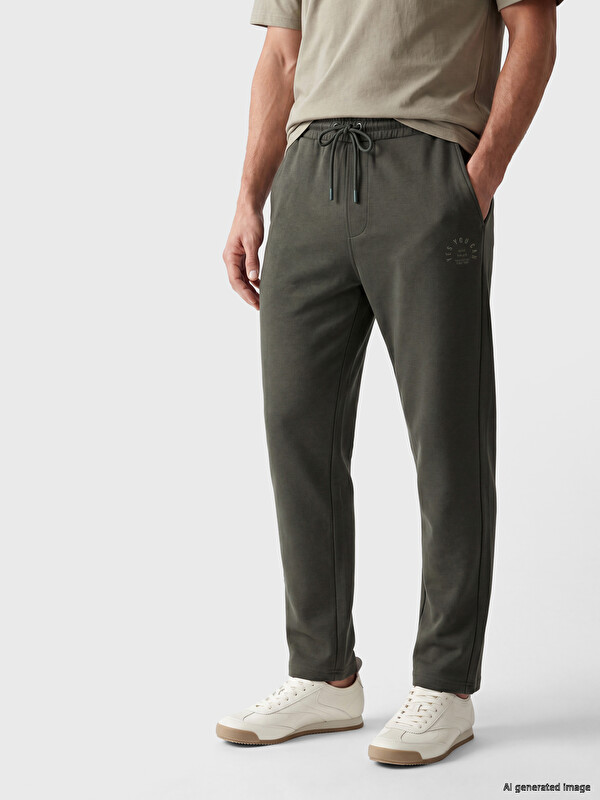 LCWAIKIKI Classic Regular Fit Erkek Eşofman Altı