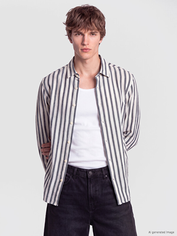 XSIDE Regular Fit Çizgili Armürlü Erkek Gömlek