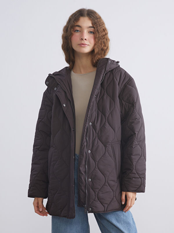 XSIDE Kapüşonlu Kapitone Oversize Kadın Şişme Mont	