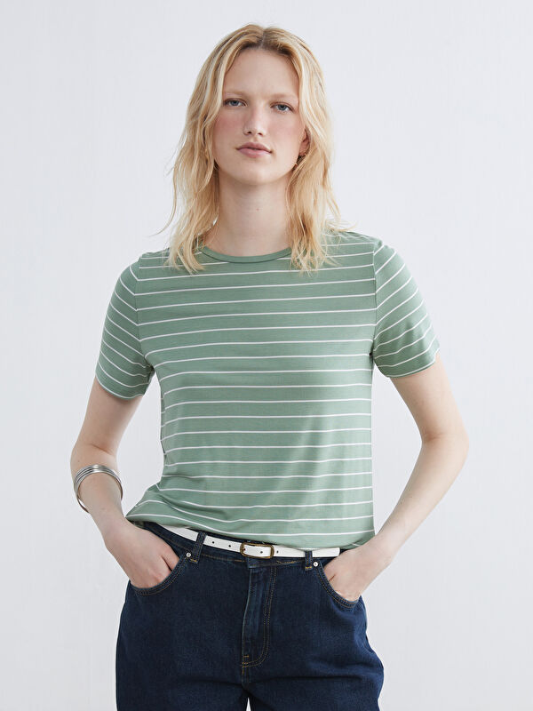 LCWAIKIKI Basic Frau GRÜN T-shirt