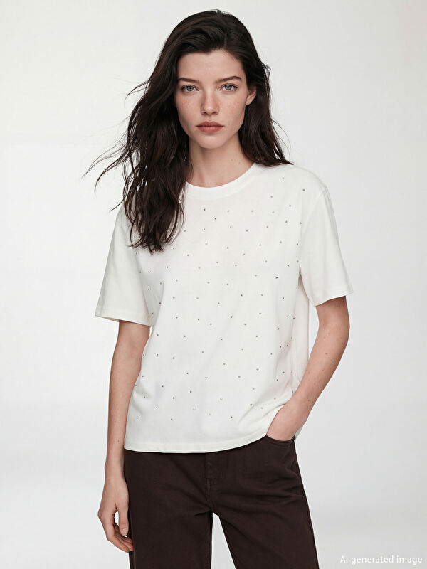 LCW Comfort Damen-T-Shirt aus Soft-Touch-Material mit Rundhalsausschnitt und Steinverzierungen