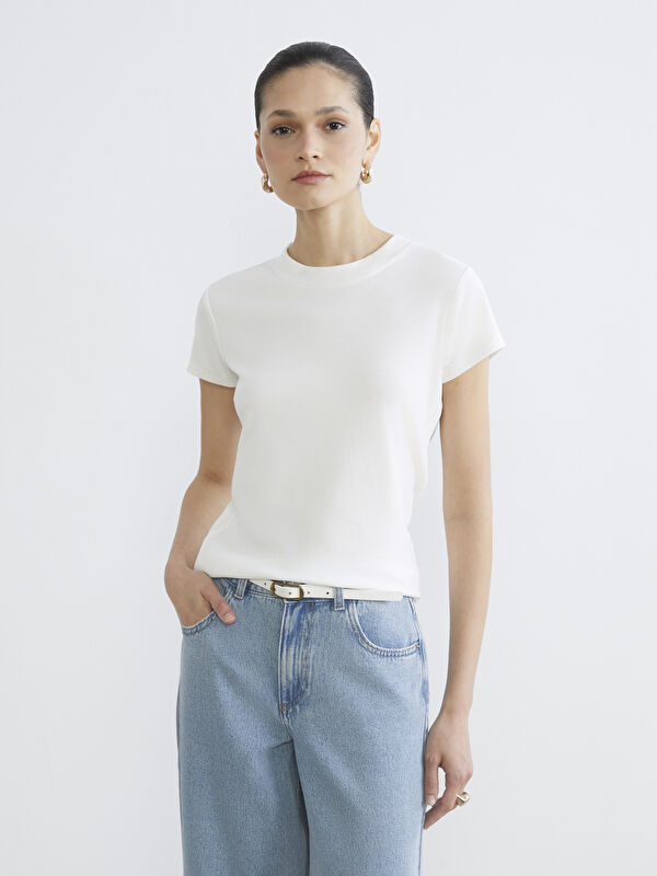 LCW Modest غطاء أبيض امرأة