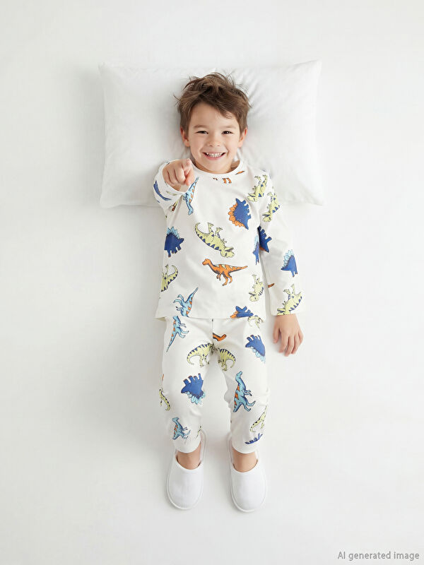 LCW Kids Baskılı Erkek Çocuk Pijama Takımı