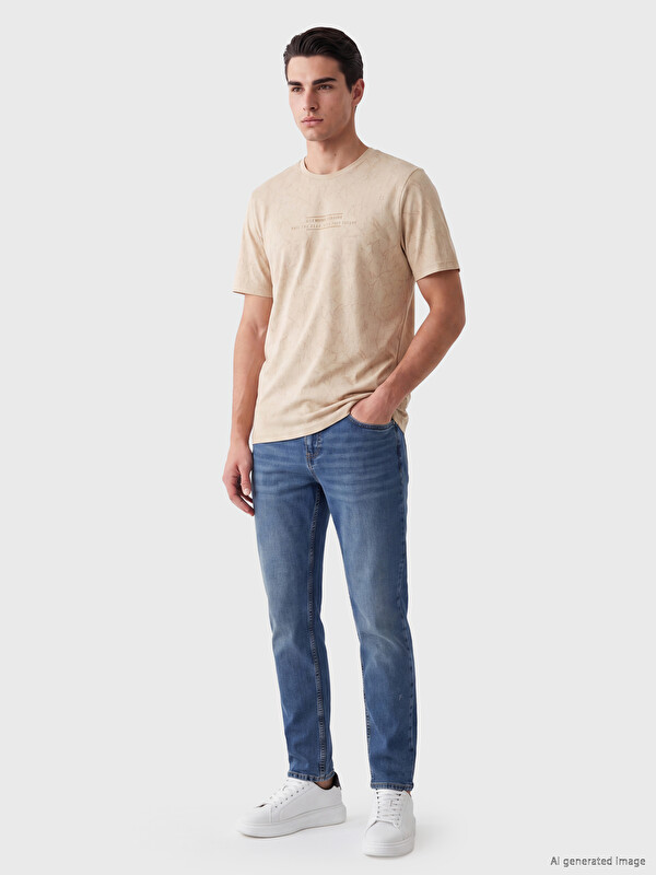 LCWAIKIKI Classic Crew Neck Printed Men's T-shirt