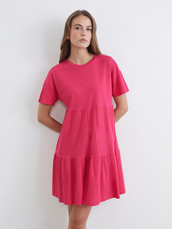 LCW Comfort Geschichtetes Kleid mit Rundhalsausschnitt