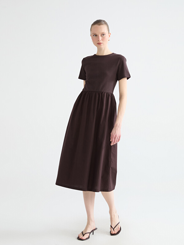 LCW Comfort Crew Neck Fitted Waist Dress