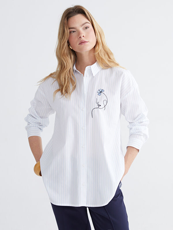 LCW Comfort Gestreiftes Blumenbesticktes Popeline-Hemd für Damen