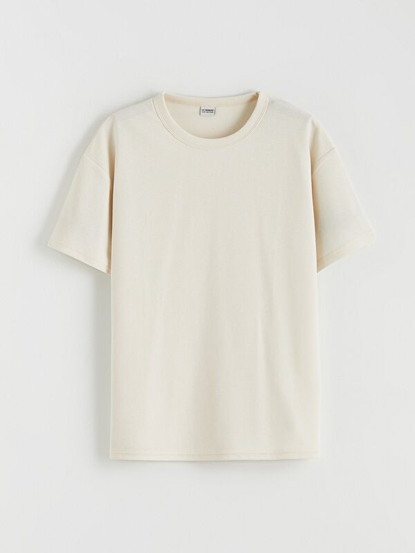 LCW Kids Textured Tee for the Young Gentleman