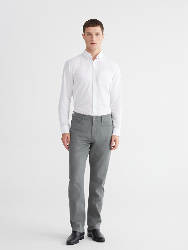 LCWAIKIKI Classic Men's Regular Fit Chino Trousers