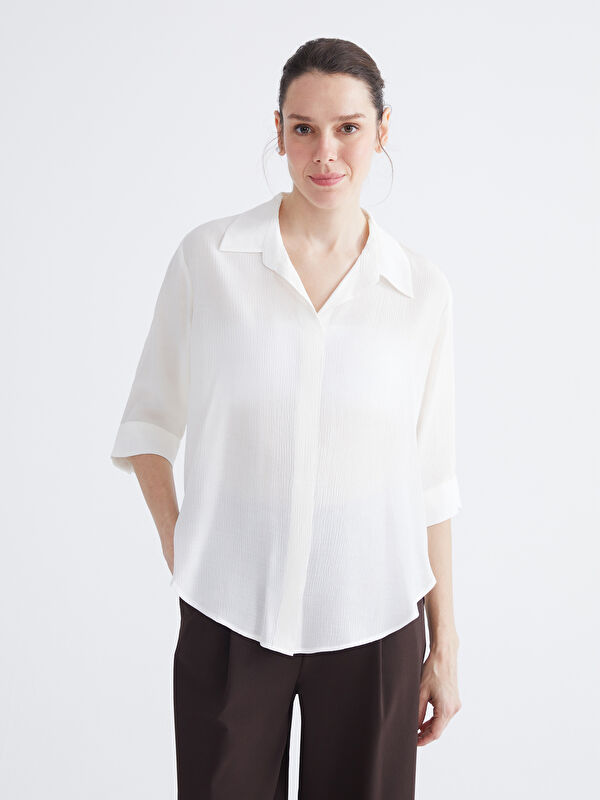 LCWAIKIKI Classic Textured Blouse with a Collared Neckline