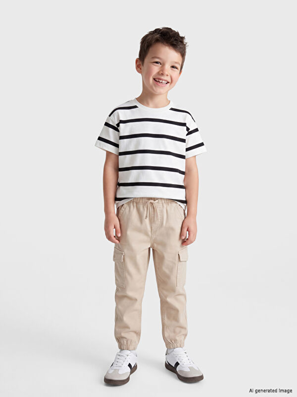 LCW Kids Bisiklet Yaka Çizgili Erkek Çocuk Tişört