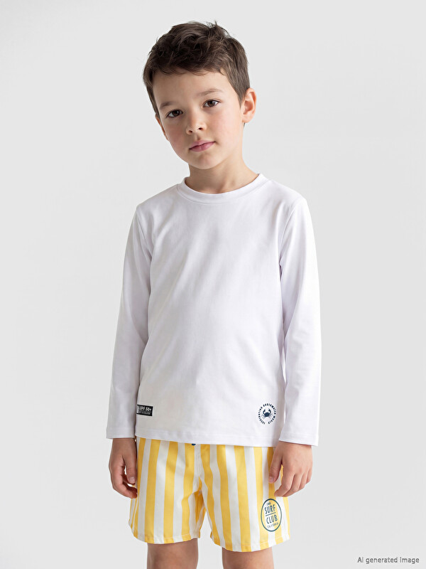 LCW Kids Uv Korumalı Erkek Çocuk Yüzme Giyim Üst