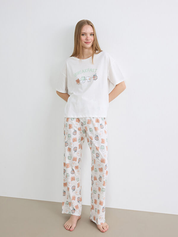 LCW Young Bisiklet Yaka Baskılı Kadın Pijama Takımı