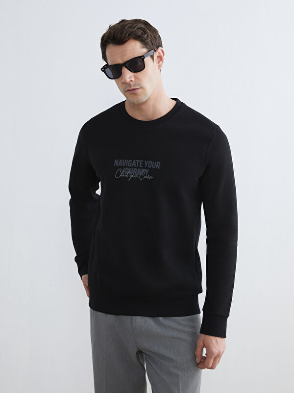 LCWAIKIKI Classic Bisiklet Yaka Baskılı Erkek Sweatshirt