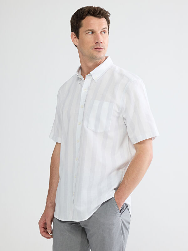 LCWAIKIKI Classic Regular Fit Çizgili Armürlü Erkek Gömlek