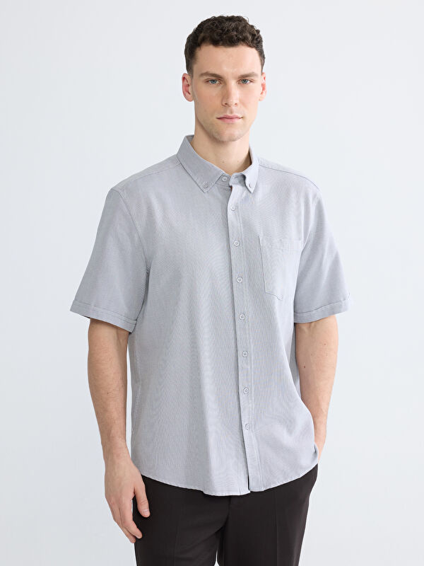 LCWAIKIKI Classic Regular Fit Armürlü Erkek Gömlek