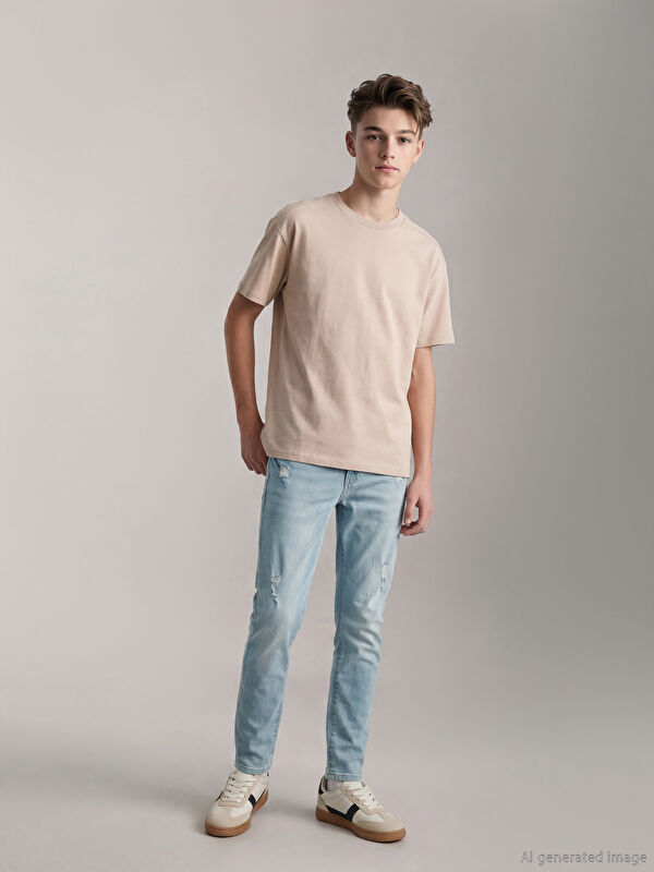 LCW Kids Yırtık Detaylı Süper Skinny Fit Erkek Çocuk Jean