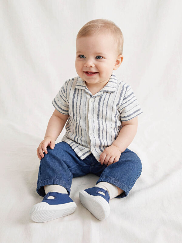 LCW baby Kısa Kollu Gömlek ve Pantolon Erkek Bebek Takımı