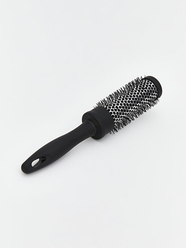 LCW JOY A hairbrush designed for your little darling.