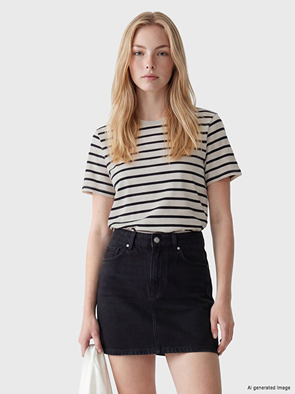 XSIDE Crew Neck Striped Women's T-Shirt