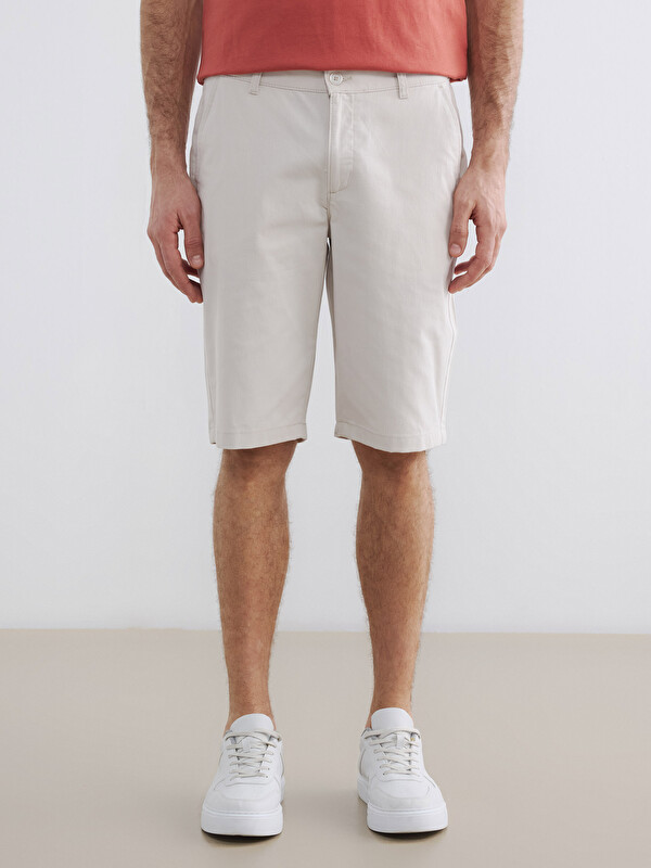 LCWAIKIKI Classic Standard Fit Gabardine Men's Shorts