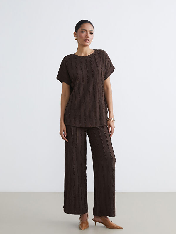 LCWAIKIKI Classic Elastic Waist Textured Women's Trousers