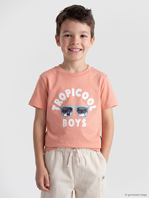 LCW Kids Crew Neck Printed Boys' T-Shirt