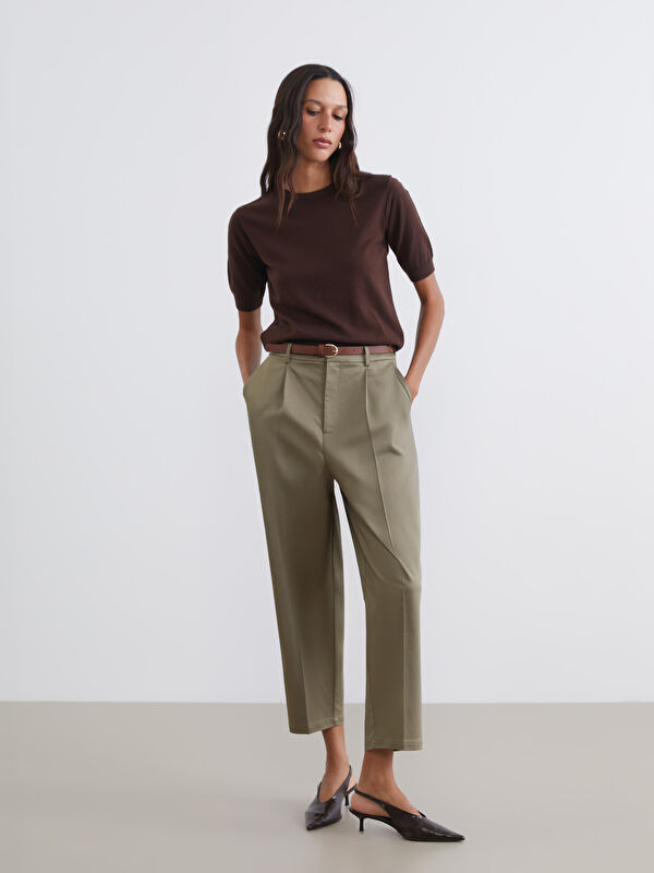 LCW Vision Women's Carrot Fit Pleated Fabric Trousers with Belt at Waist