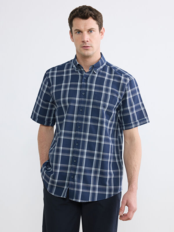 LCWAIKIKI Classic Regular Fit Ekose Armürlü Erkek Gömlek