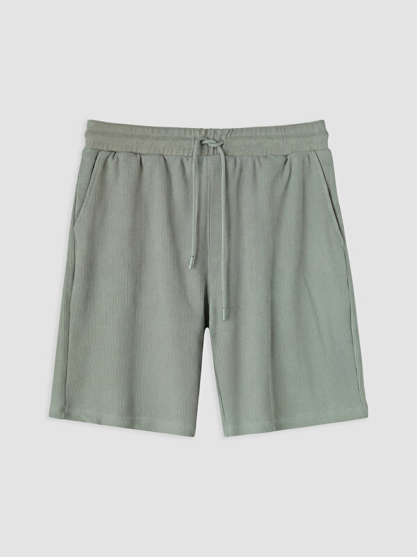 LCWAIKIKI Classic Regular Fit Erkek Şort