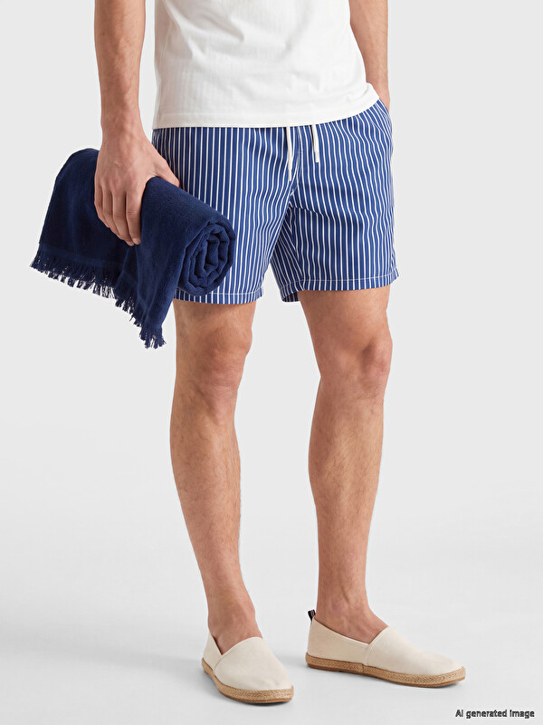 LCW SWIMWEAR Kısa Boy Çizgili Erkek Deniz Şortu
