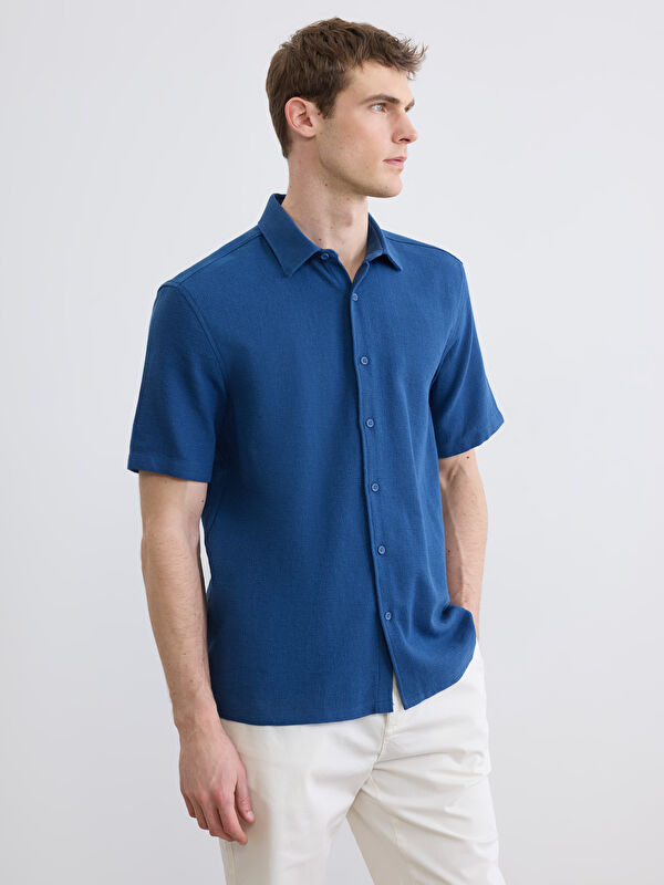 LCW Vision Regular Fit Keten Görünümlü Erkek Gömlek