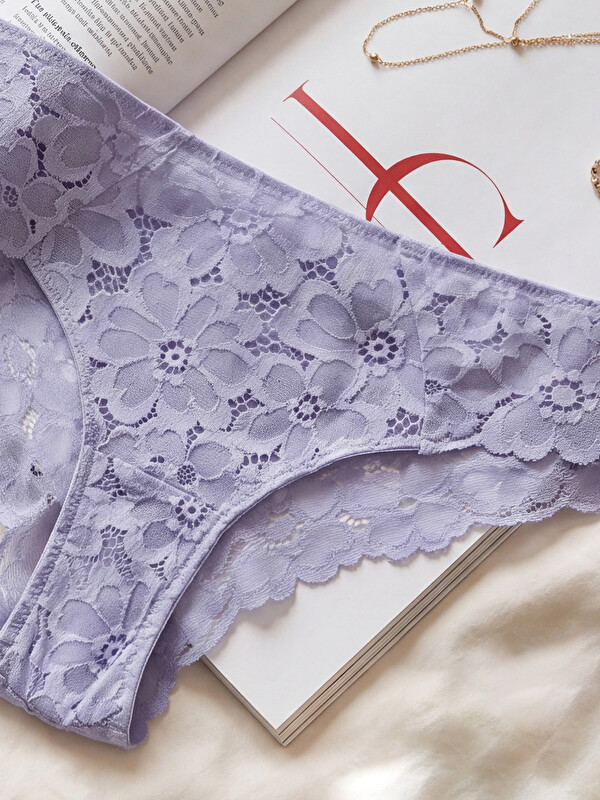 LCW DREAM Çiçekli Dantelli Brazilian Külot