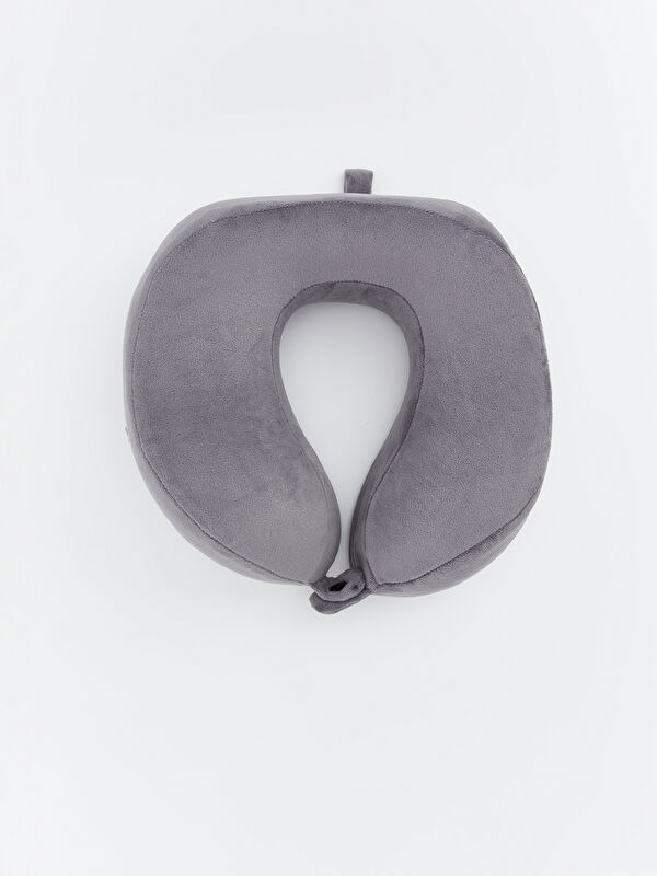 LCW JOY Snap-closure neck pillow.