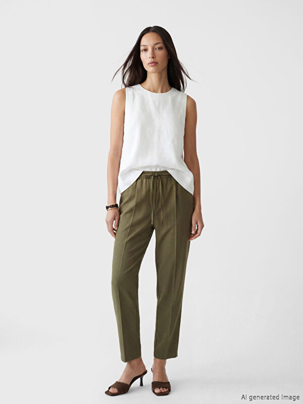 LCWAIKIKI Classic Pantalon KAKI Femme