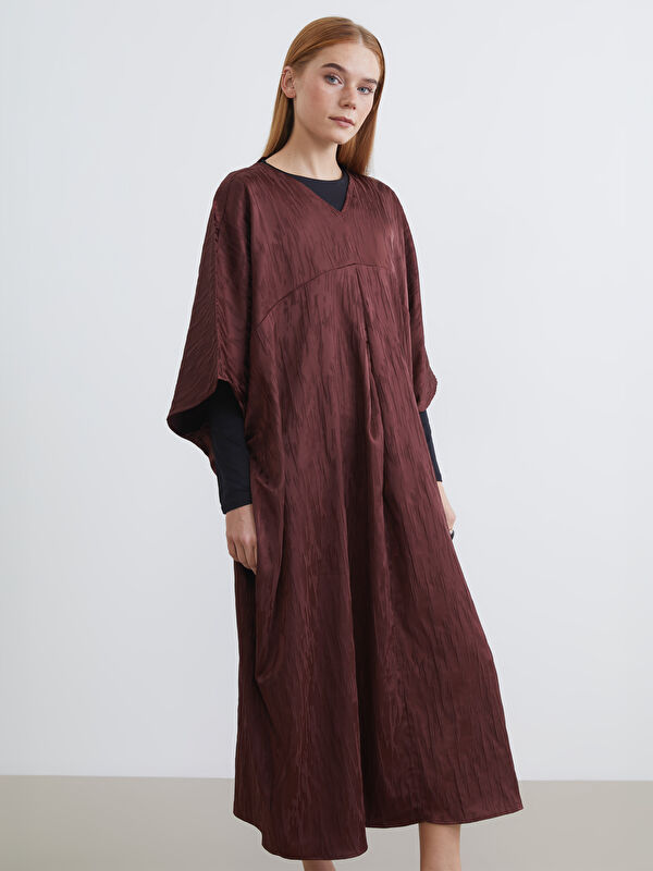 LCW Modest فستان منقوش برقبة على شكل حرف V