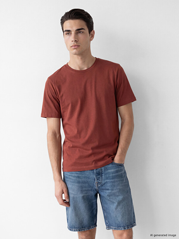 LCWAIKIKI Classic Regular Fit Basic Erkek Dry Touch Tişört