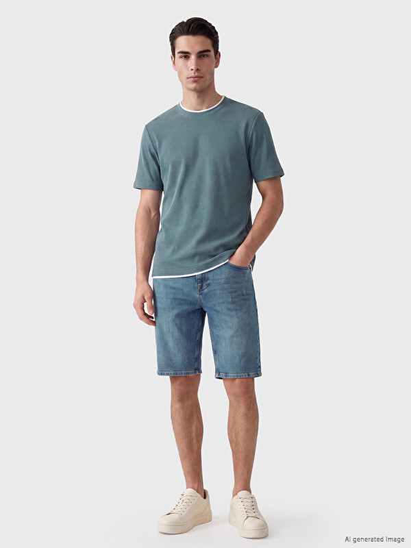 LCWAIKIKI Classic T-shirt me jakë të rrumbullakët për burra