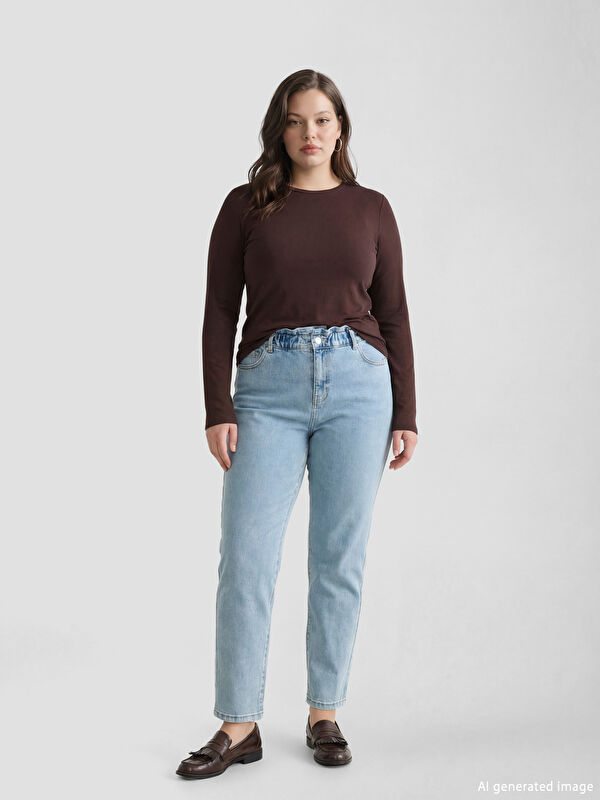 LCWAIKIKI Classic Beli Lastikli Slim Mom Kadın Jean Pantolon