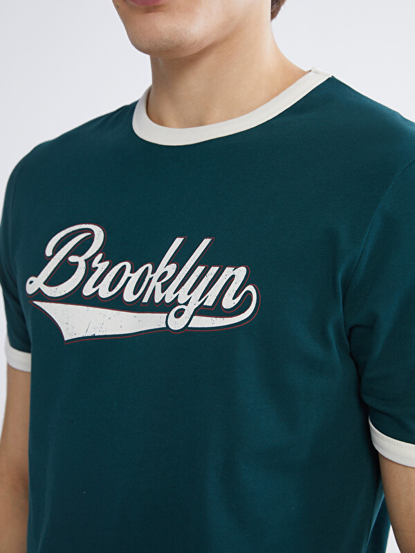 XSIDE Yeşil Bisiklet Yaka Brooklyn Baskılı Erkek Tişört - S6FG56Z8