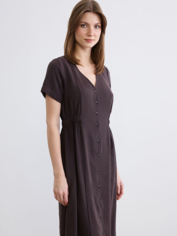 LCW Comfort V Yaka Belden Oturtmalı Elbise