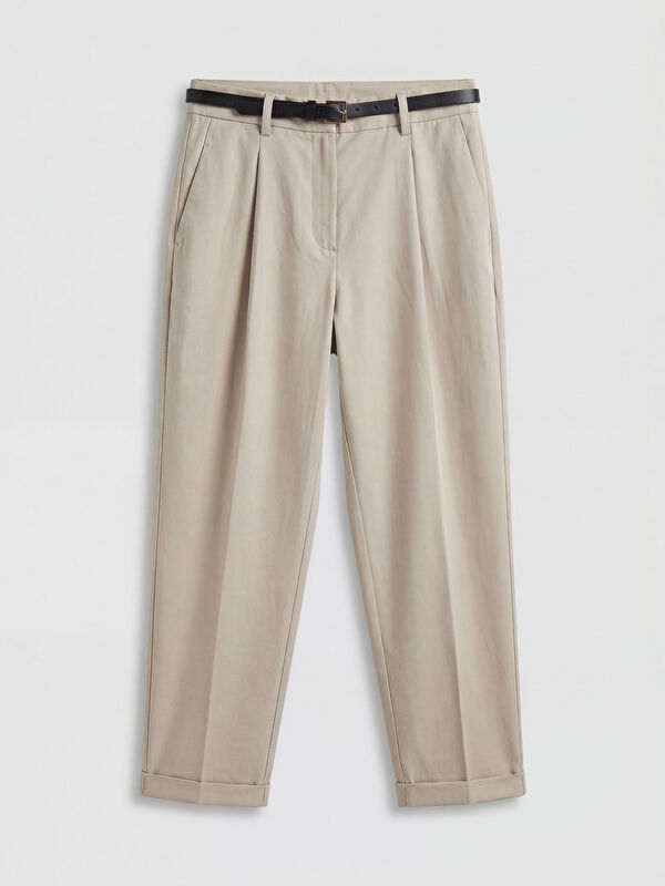 LCWAIKIKI Classic Carrot Fit Women's Trousers